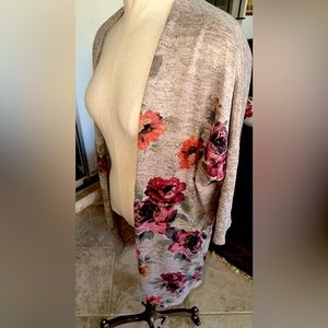 Lightweight Cardigan